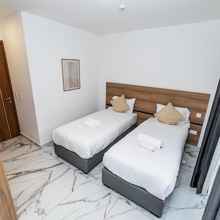 New, Stylish And Modern 1Br Apartment เซนต์พอลส์เบย์ ภายนอก รูปภาพ