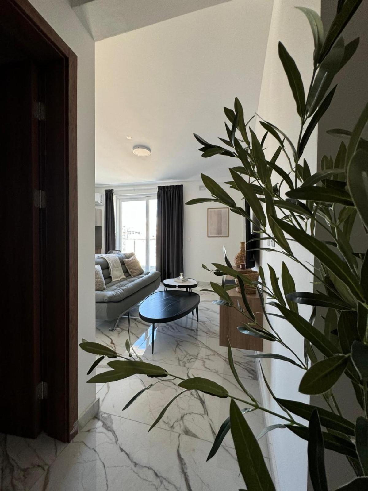 New, Stylish And Modern 1Br Apartment เซนต์พอลส์เบย์ ภายนอก รูปภาพ