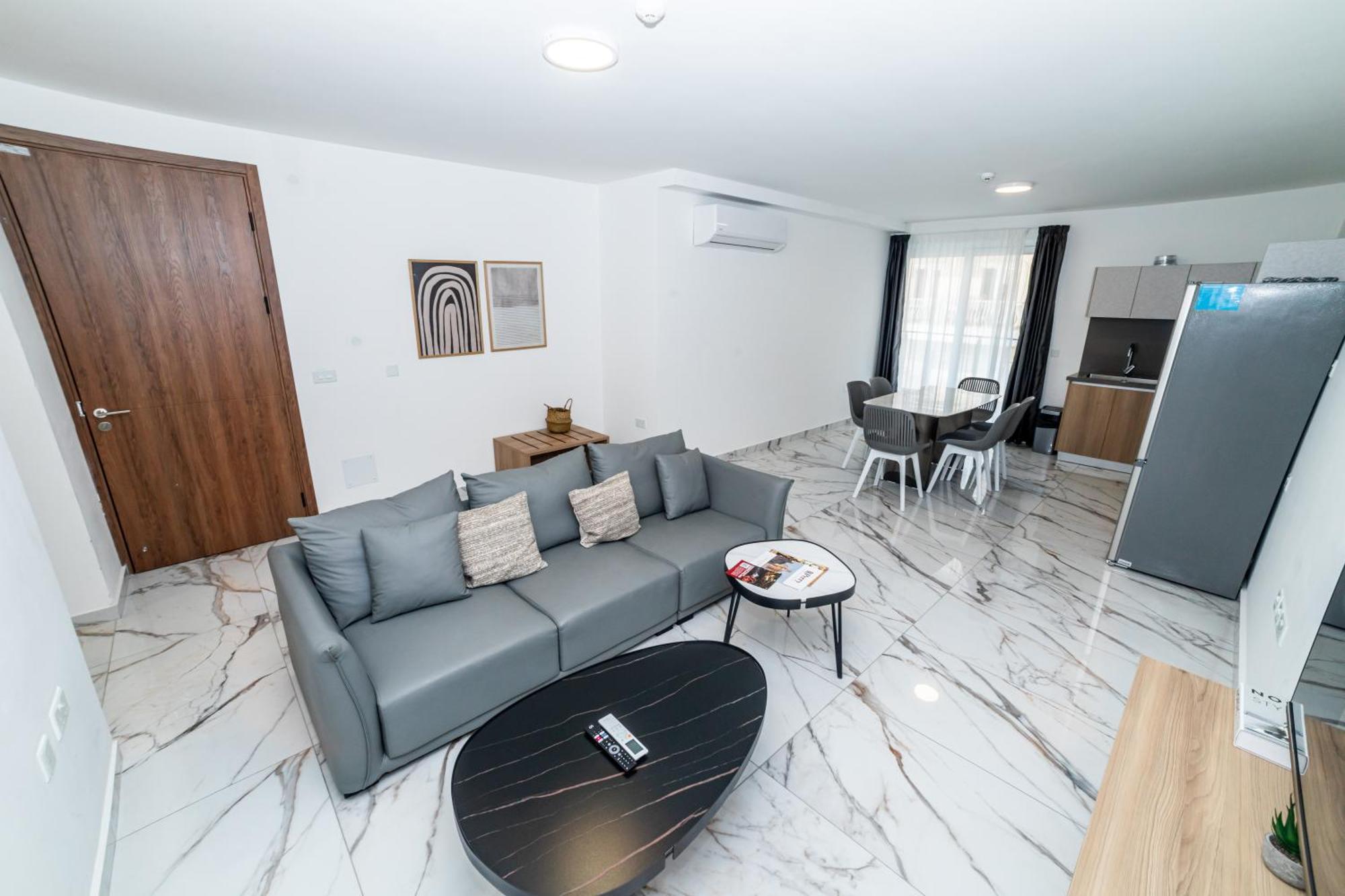 New, Stylish And Modern 1Br Apartment เซนต์พอลส์เบย์ ภายนอก รูปภาพ