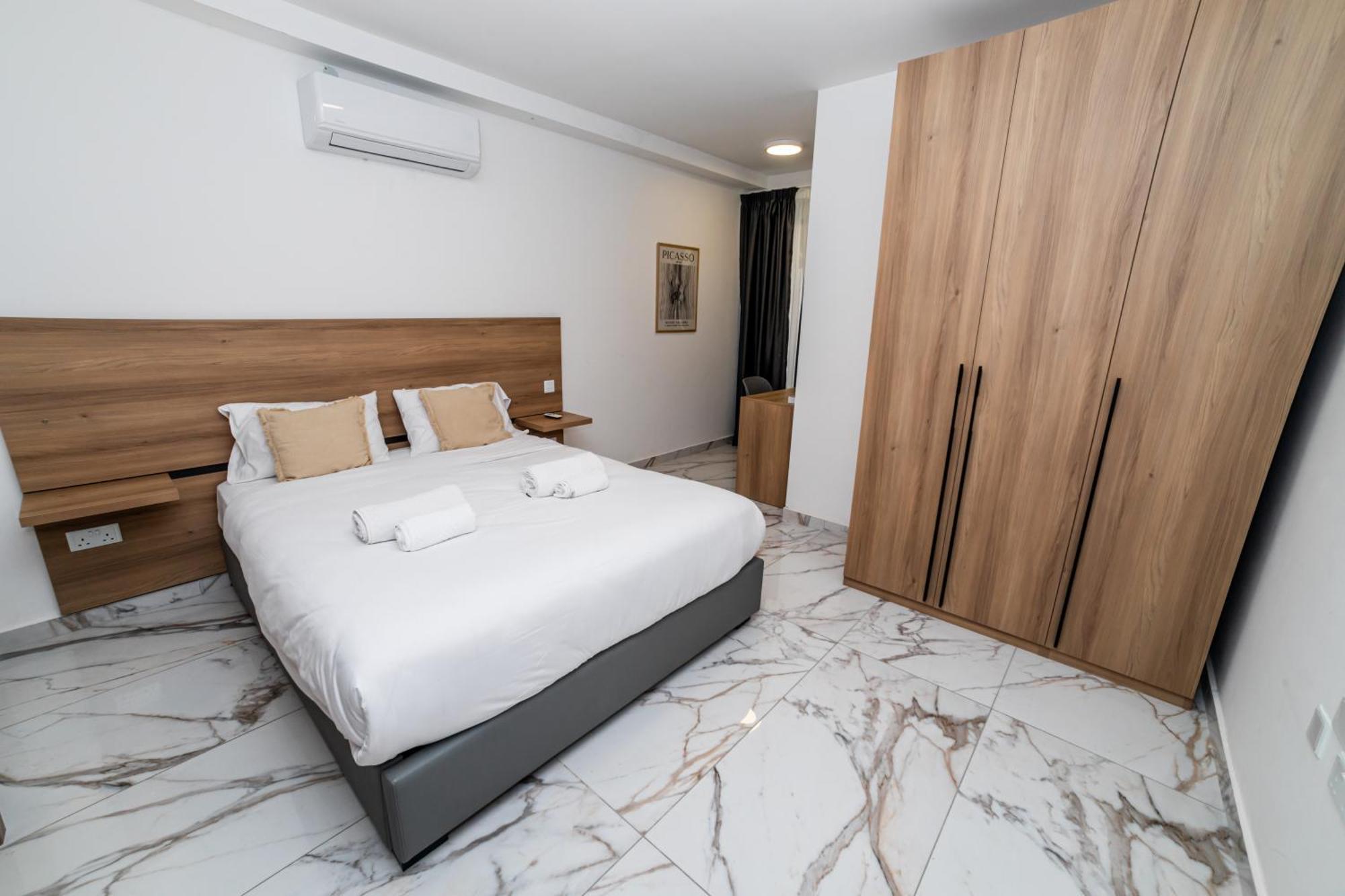 New, Stylish And Modern 1Br Apartment เซนต์พอลส์เบย์ ภายนอก รูปภาพ