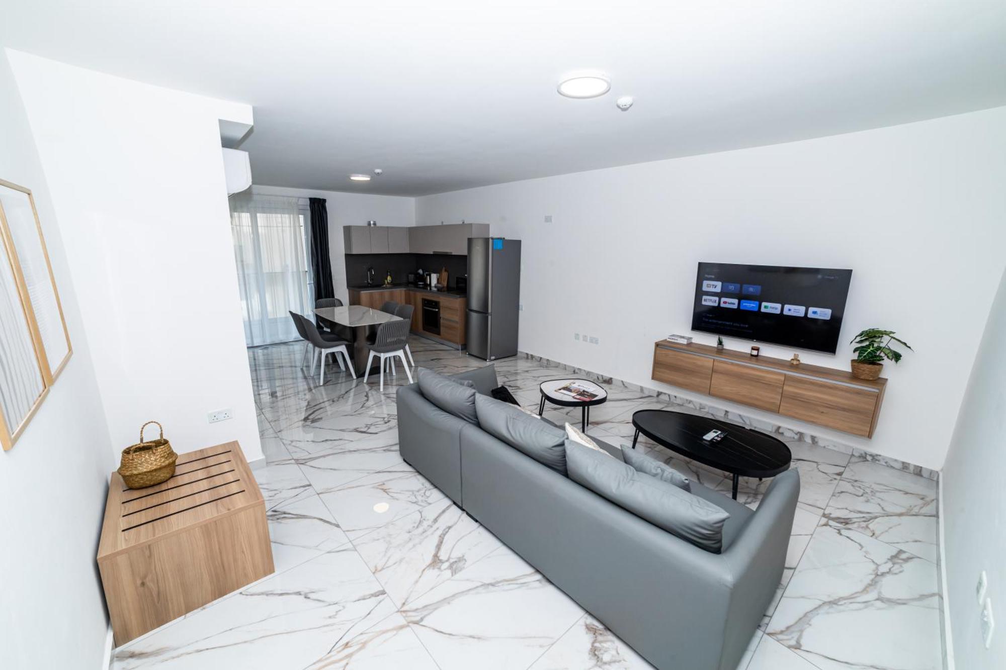 New, Stylish And Modern 1Br Apartment เซนต์พอลส์เบย์ ภายนอก รูปภาพ
