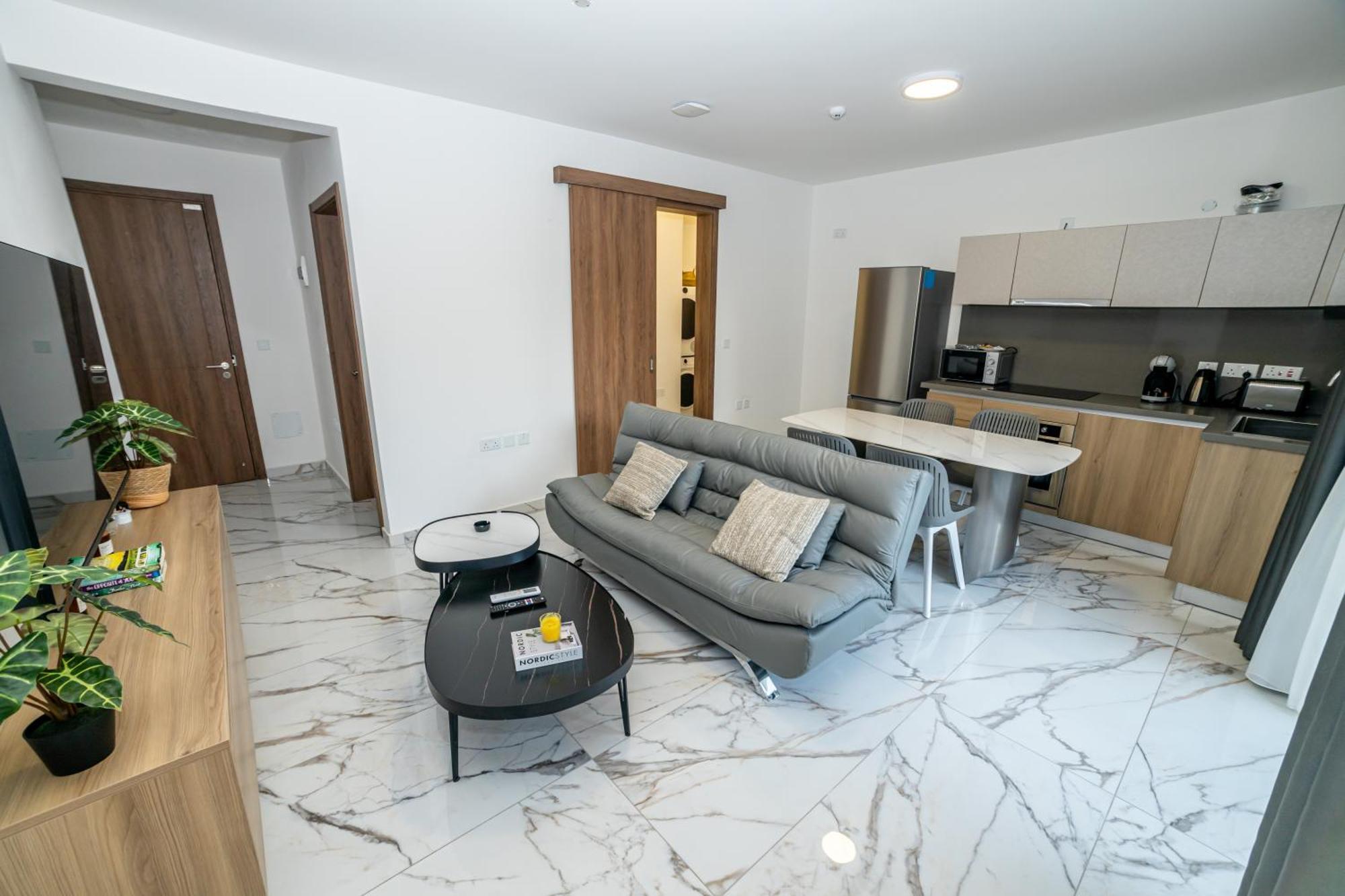 New, Stylish And Modern 1Br Apartment เซนต์พอลส์เบย์ ภายนอก รูปภาพ